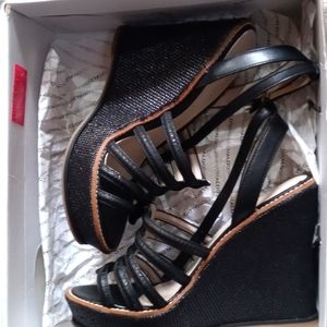 Aldo Black Wedges NIB